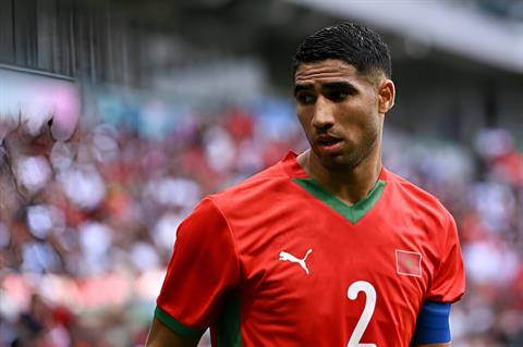 Achraf Hakimi chỉ trích hành vi của CĐV Morocco trước Argentina